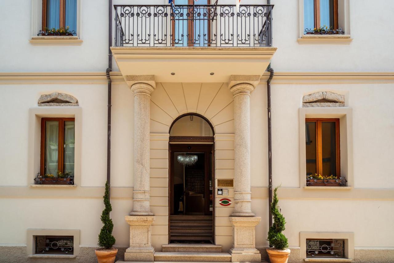 La Locanda Del Conte Mameli Олбия Екстериор снимка
